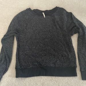 BLACK/GRAY SWEATER. size XS. great condition. brand unknown.
